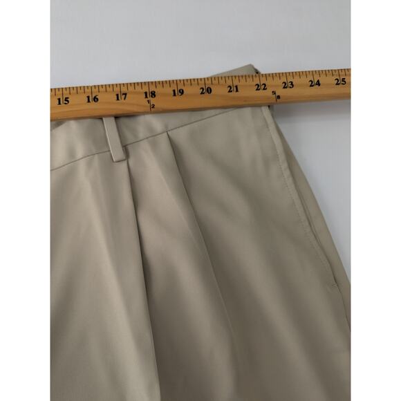 Jos A Bank Traveler Performance Pleated Cuffed Slider Waistband Chino Tan 46x29 - Picture 7 of 9